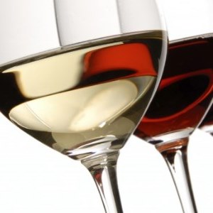 Meglio il vino bianco o il vino rosso per la dieta