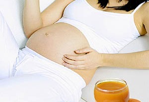 Cosa è meglio evitare di mangiare in gravidanza