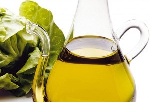 Quale olio utilizzare per condire l’insalata